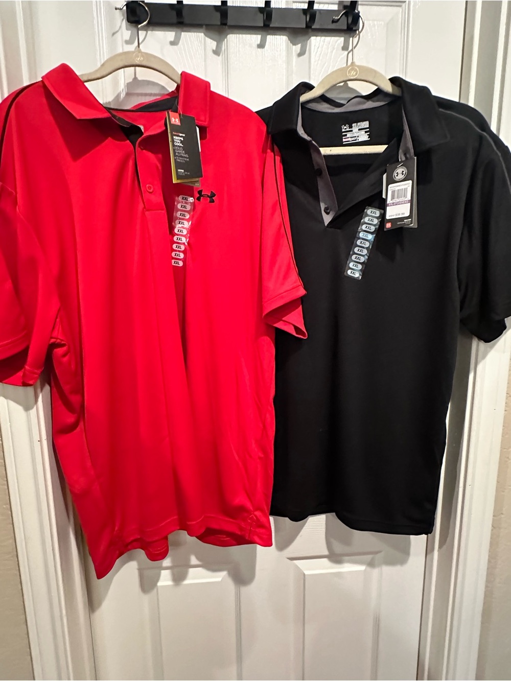 Bundle of 2 NWT Under Armour Men’s Polo Pack - Black and Red Performance Shirts - Picture 7 of 7